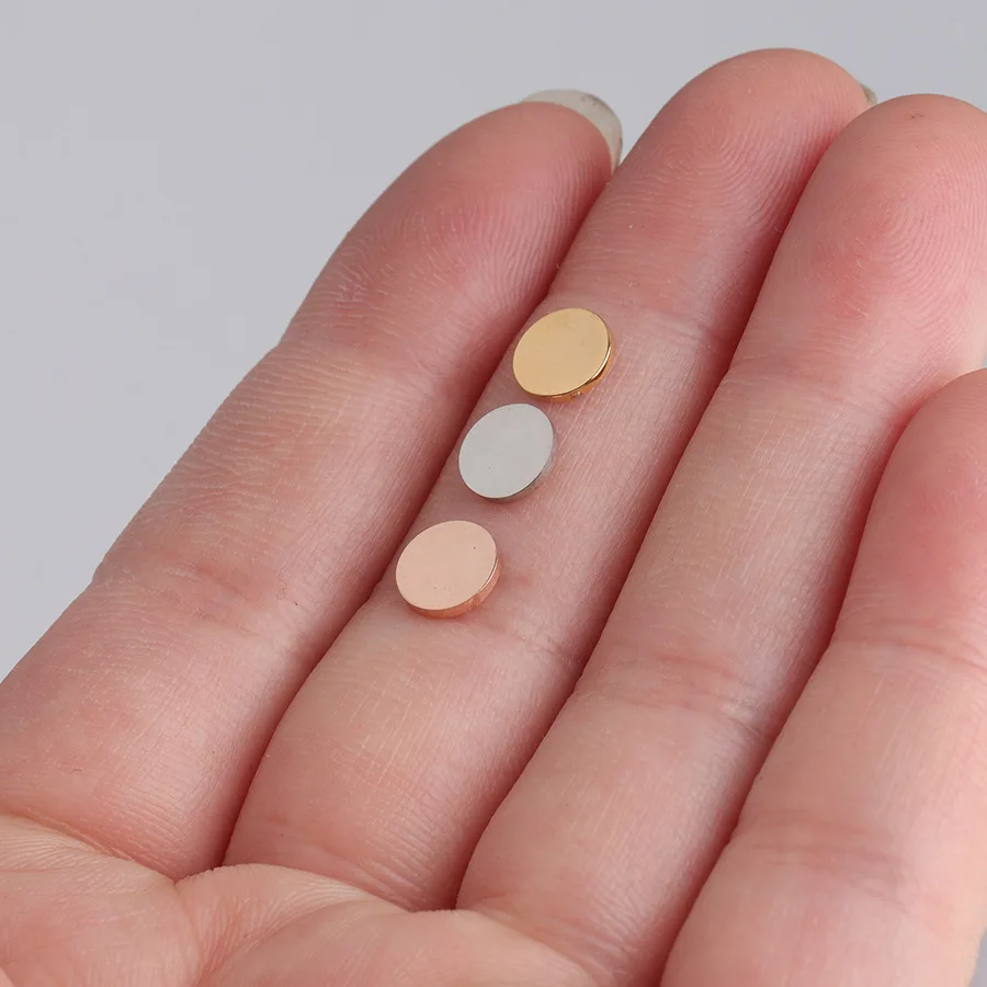 30 pz/lotto Specchio In Acciaio Inox Lucido Moneta Rotonda Cerchio Vuoto Pendenti E Ciondoli Disco Inciso Ciondolo Fai Da Te Accessori Gioielli In Metallo