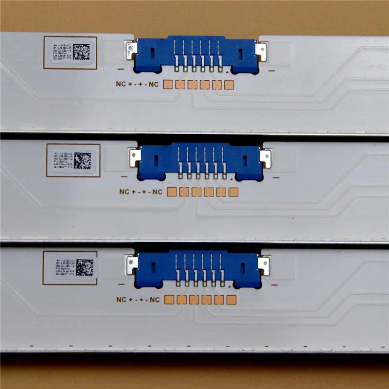 3 pezzi TV LED bande barra V8NU-750SM0-R1 striscia di retroilluminazione L1_NU8_G5_CEM_S31(2)_R1.0_RBT_40706 LM41-00586(5)A BN96-46025A 46025B nastri