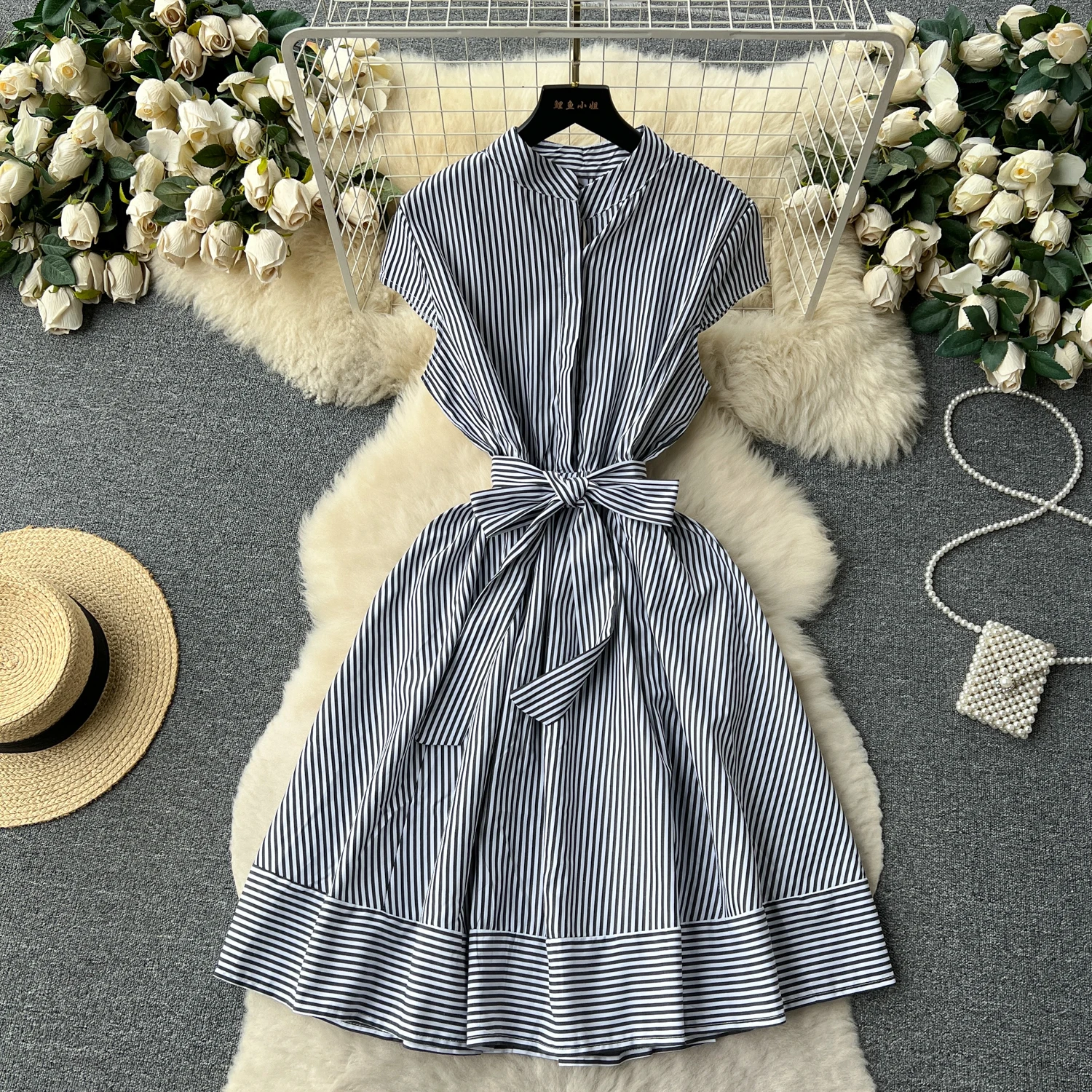 여성 스트라이프 셔츠 드레스 라운드 칼라 싱글 브레스티드 레이스업 타이트 허리 A라인 2025 여름 오피스룩 원피스