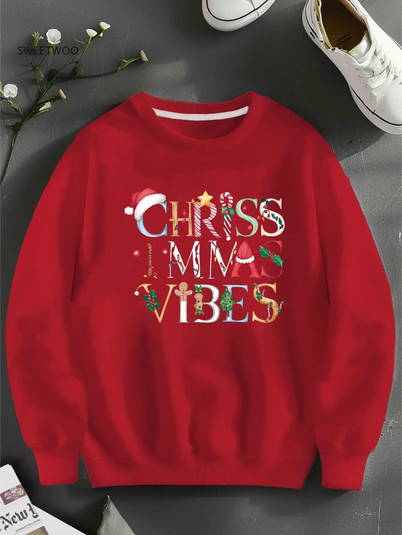 

Festive Christmas Vibes Graphic Sweatshirt - Cozy Crew Neck Pullover for Women, Perfect for Fall & Spring