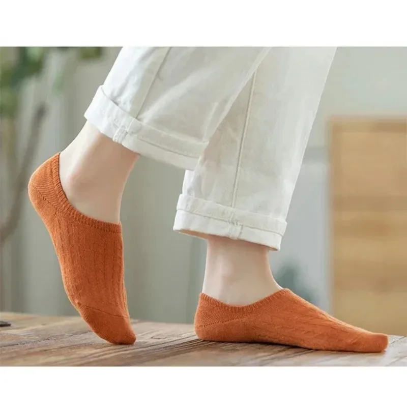 

5 pcs Women's silicone invisible Boat Socks Summer Solid Color Ankle Boat Socks Female Soft Cotton Slipper Socks 35-40 EUR