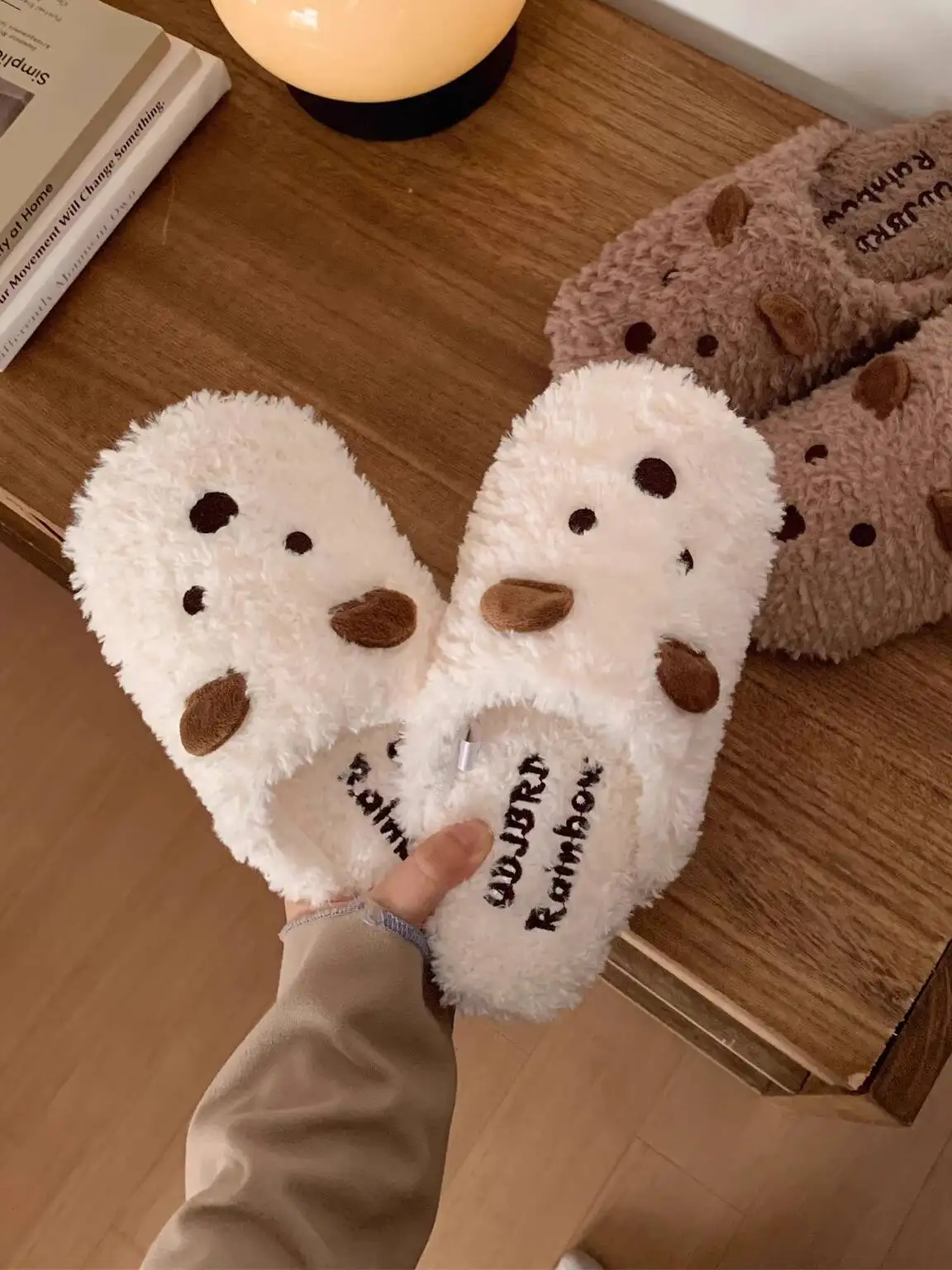 

Autumn Winter Unisex Mute Floor Home Slippers Unisex Cute Puppy Plush Non Slip Cotton Slippers For Indoor Household