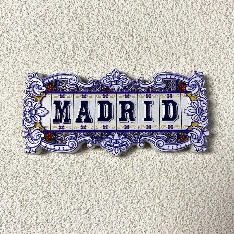 3D Madrid Alcalá Gate Magnet - Spanish Landmark Resin Souvenir, Artistic Travel Fridge Decor & Cultural Gift