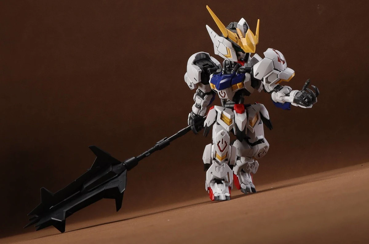 ของเล่นโมเดลอนิเมะตุ๊กตาขยับแขนขาได้ตัวต่อโมเดลรถ Gaogao Mgsd barbatos ASW-G-08