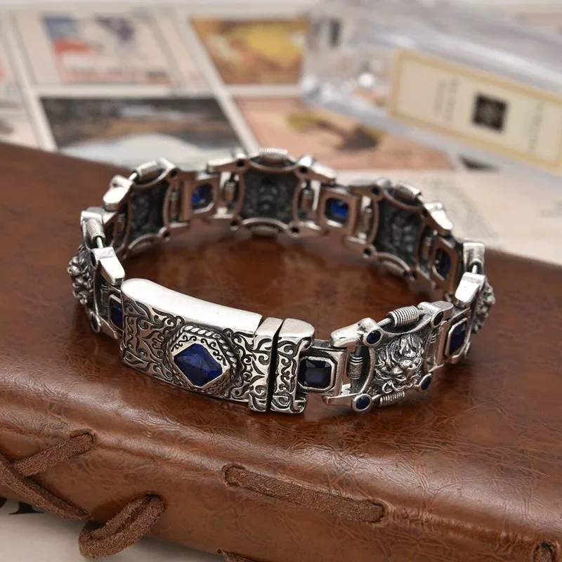 2026 New Wide Lion Head Bracelet for Men Punk‑Style Inlaid Stone Design Bold Unique Trendy Statement Wrist Jewelry