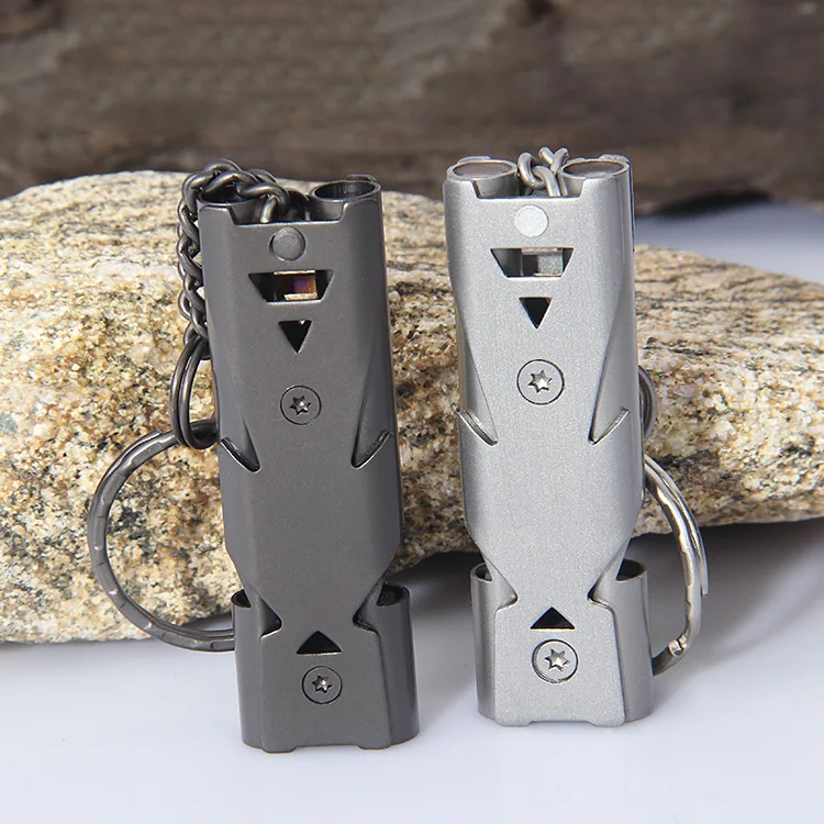 500pcs Outdoor Survival Whistle High Decibel Whistle Stainless Steel Keychain Cheerleading Emergency Multifunction Tools