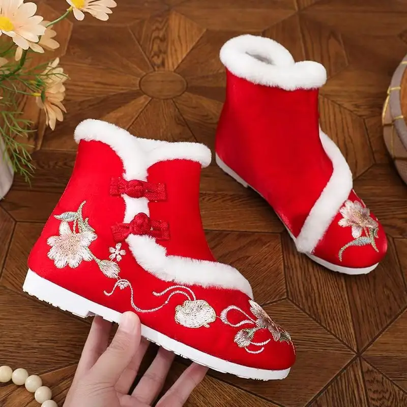 Hiver nouvelles femmes semelle plate brodé cheville coton bottes semelle souple antidérapant Style ethnique en peluche garder au chaud sans lacet bottes de neige