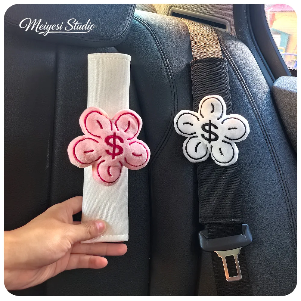 1Pair Cute Flower Plush Seat Belt Shoulder Covers Anti Pinch Neck Protector Universal Stylish Decor For Men Women Car Interior