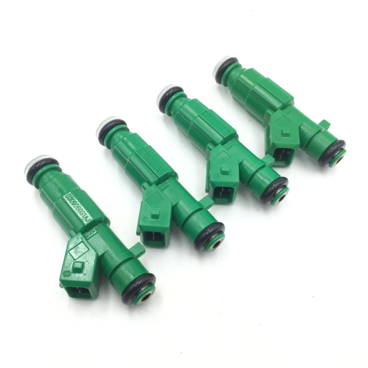 4pcs/lot Fuel Injectors 0280157109 030906031AJ For VW KOMBI 1.4L 8V TOTAL FLEX 2009