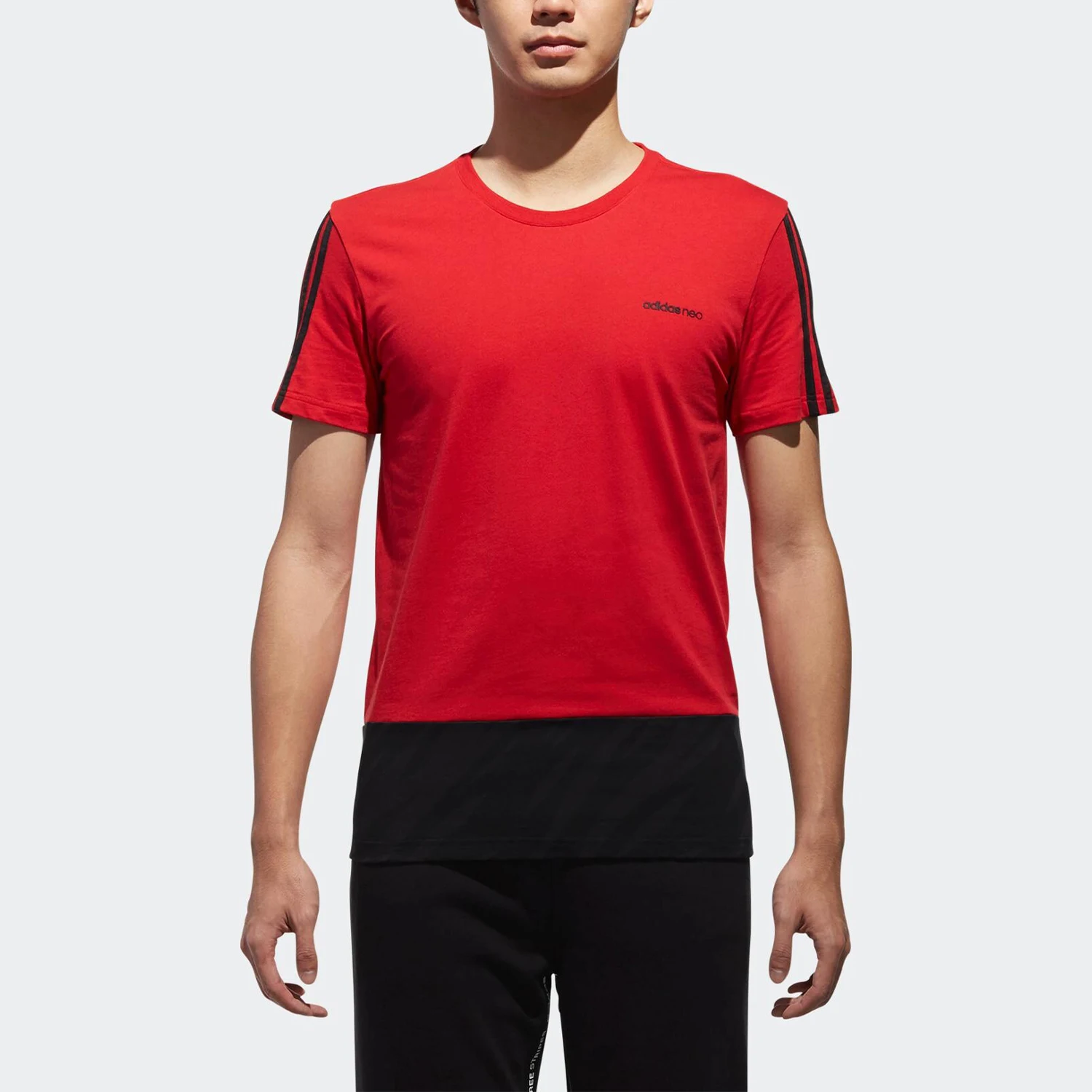 

Футболка Adidas Originals M FAV TSHIRT мужская повседневная спортивная с коротким рукавом CV9397