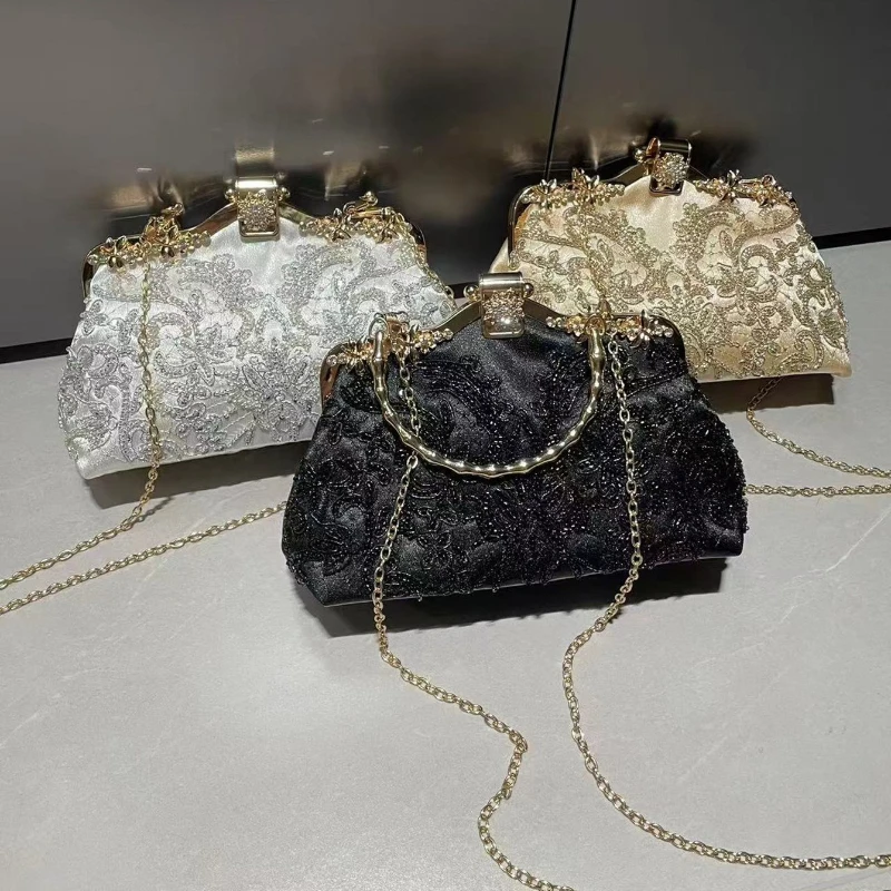 Retro New Embroidered Beaded Fabric Purse Luxury Women's Handbag Chinese Style Wedding Cross Shoulder Cheongsam Evening Hand Bag