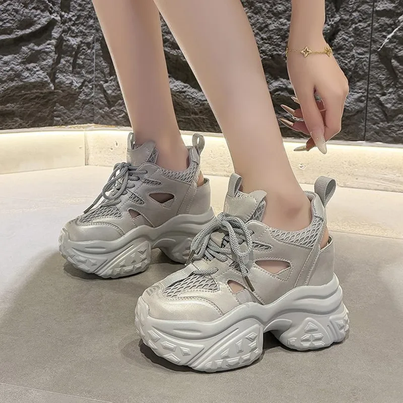 

New Fashion Leather Breathable Mesh Dad Shoes Women's Style Spring Summer Sandals Versatile Sports Casual Shoes Women's Footwear