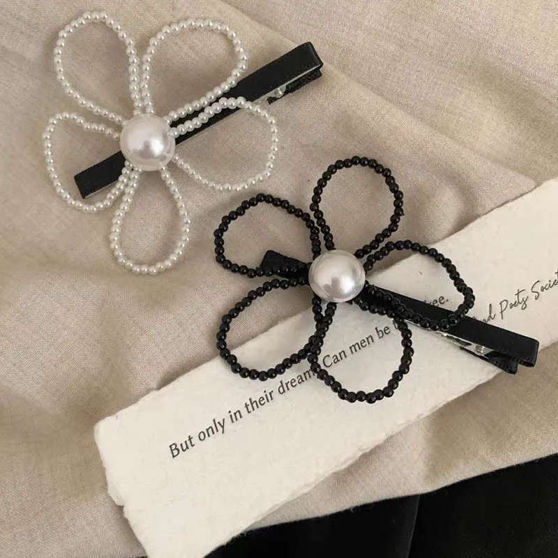 

Pearl large flower hair clips for women with a high-end look, bangs clips, straight clips, headwear,hair accessories and hairpin