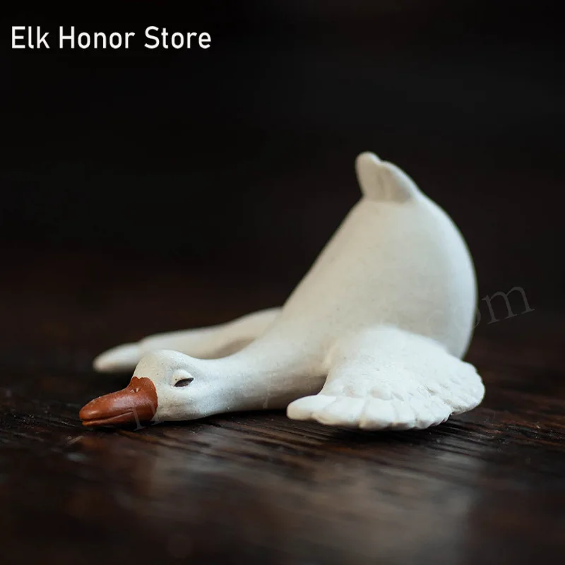 Chinese Yixing Yellow Duck Sculpture Purple Clay White Goose Tea Pet Ornament Handmade Tea Figurine Craft Decoration Accessories