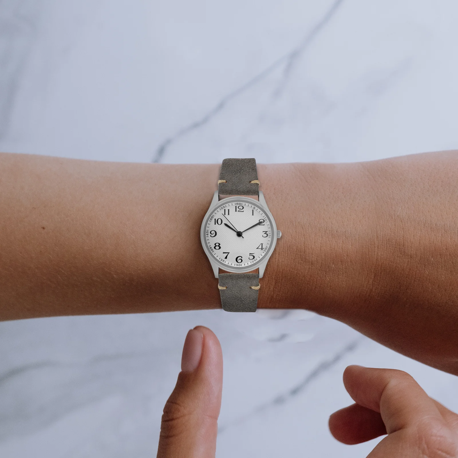 

Delicate Color Cowhide Watch Strap No Irritation Skin Safe Wearing Feeling Adjustable Band Watch Strap Men Watchband