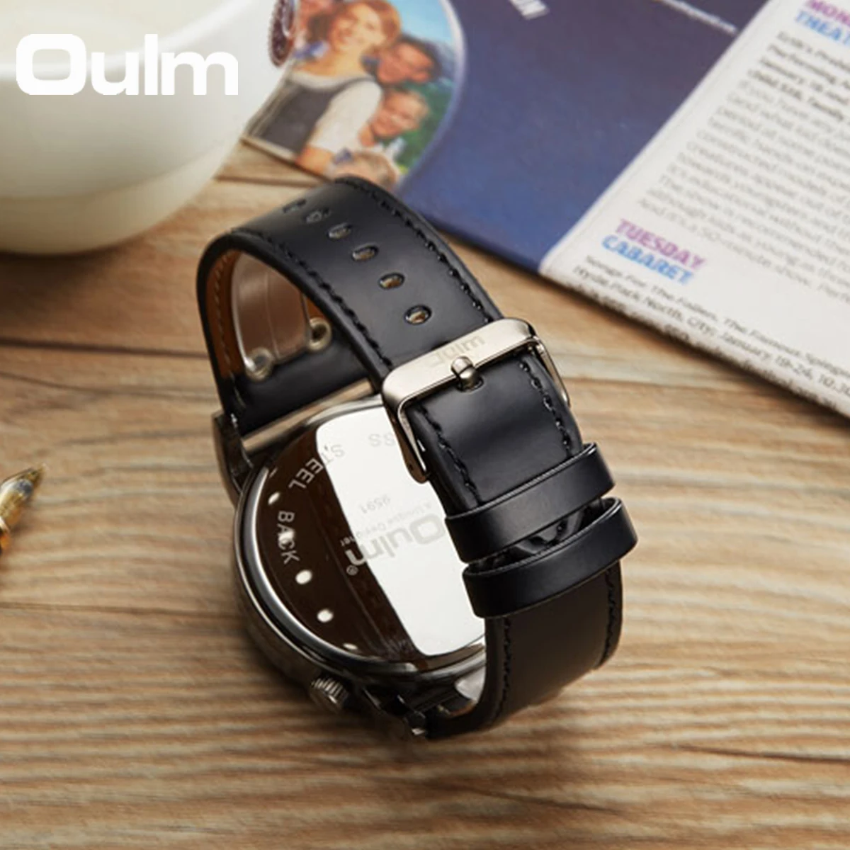 Oulm Designer Brand Luxury Watches For Men Dual Time Quartz Watch Casual Man Leather Watch Sport Male Clock Relogio Masculino