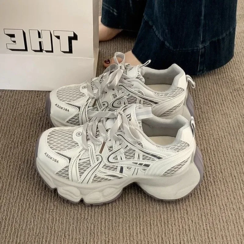 

Versatile Women Dad Shoes 2025 Summer New Thick Sole Breathable Mesh Lightweight Casual Korean Style Fashion Best Seller