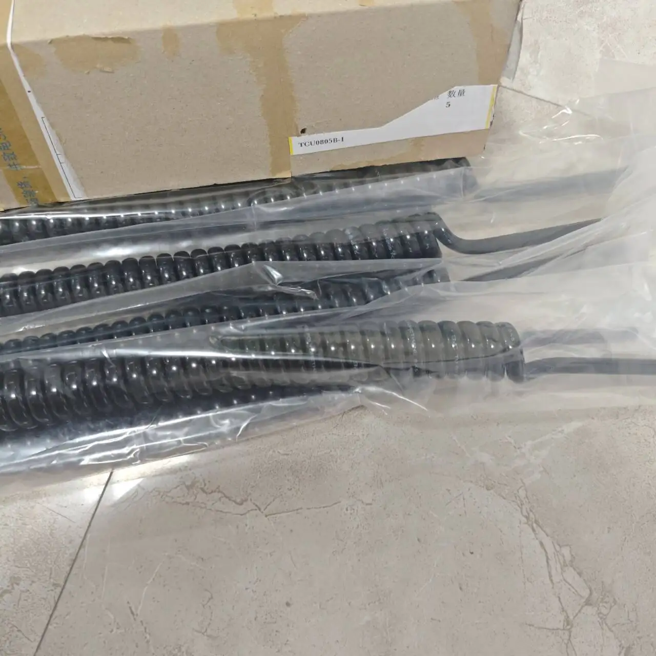 

Оригинальная полиуретановая спиральная воздушная труба SMC TCU0604B-2 TCU0604B-1, пневматическая воздушная труба