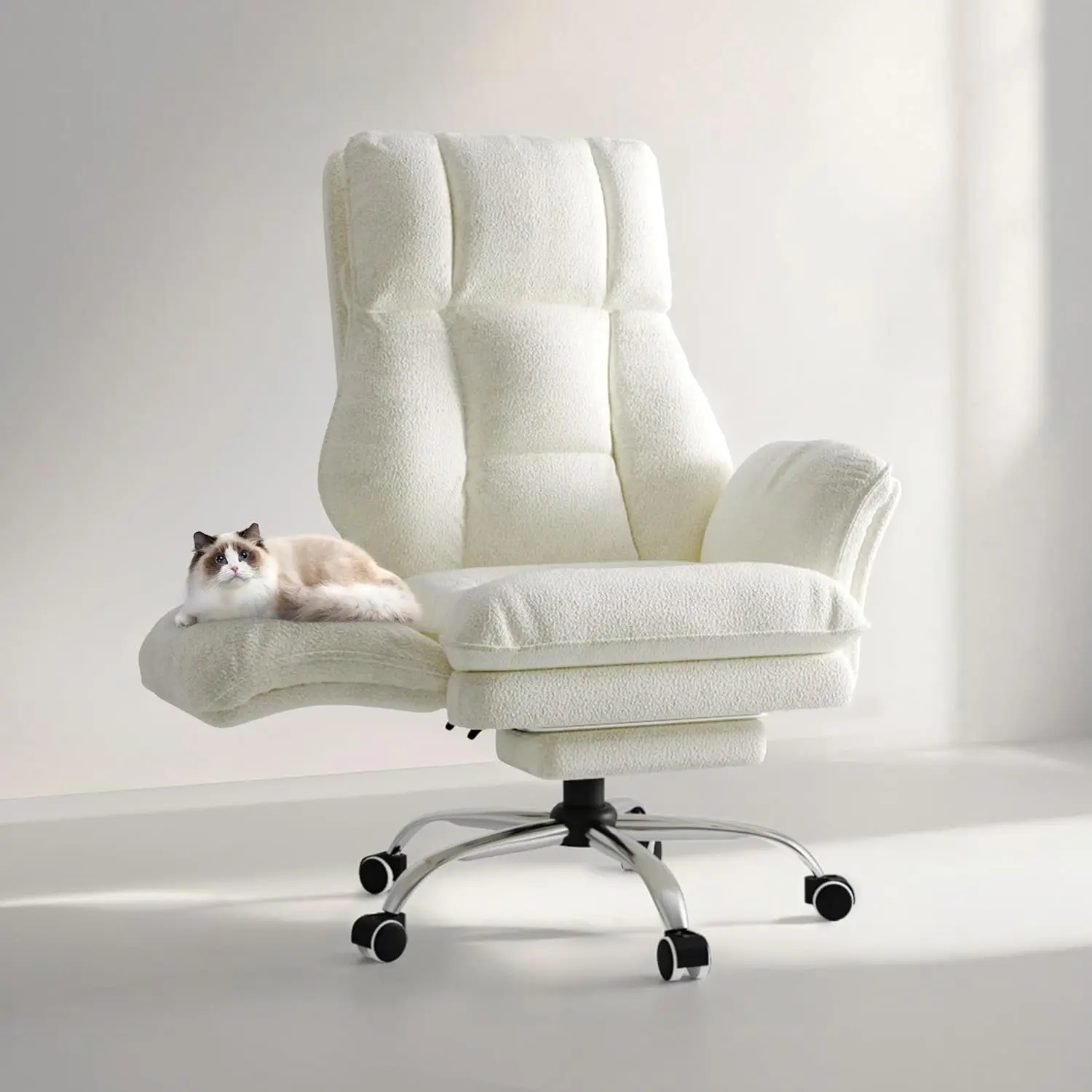 

Flip Armrests for Pets & Cross Legged Sitting, Ergonomic Computer Gaming Chair, Teddy Fleece Wide Seat Reclining Desk Chair