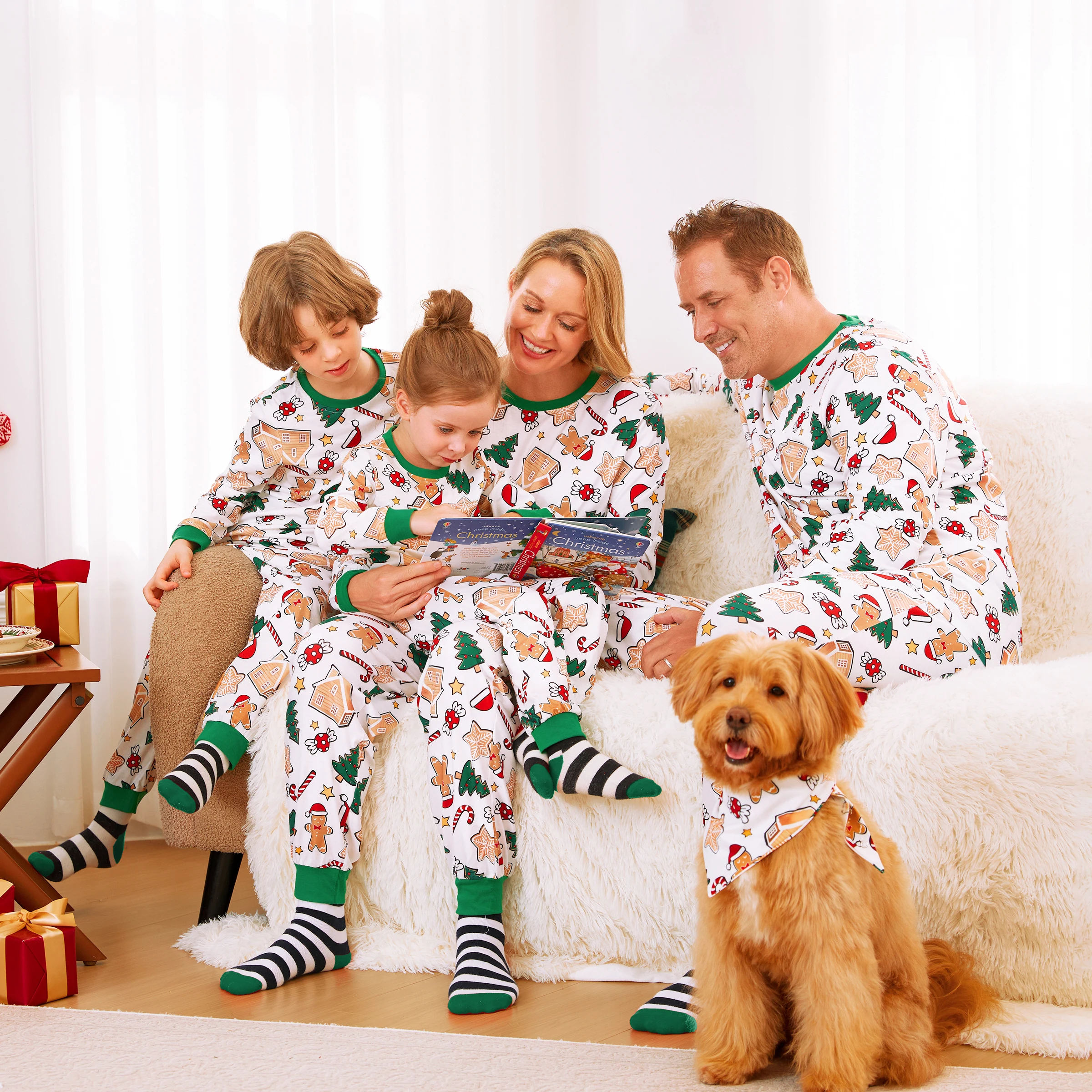 

PatPat Gingerbread House Pajamas Matching Family Green Christmas PJs Sets
