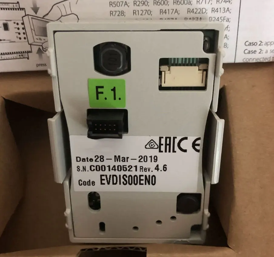 Совершенно новая электронная панель управления расширительным клапаном EVDIS00EN0. Гарантия один год.