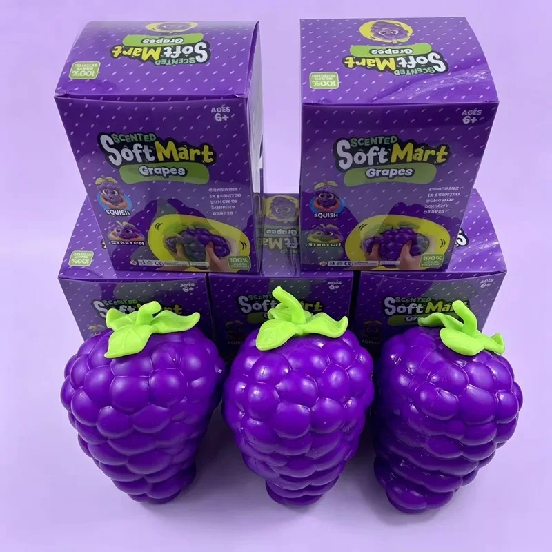 Hot selling ultra large purple grape kneading toy with pressure reducing and decompression filling flour grape kneading toy
