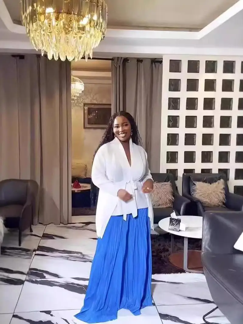 

Women's Long High Waist Pleated Set with Collarcoat And Skirt Fashionable Elegant Style Autumn Collection Full Sleeve