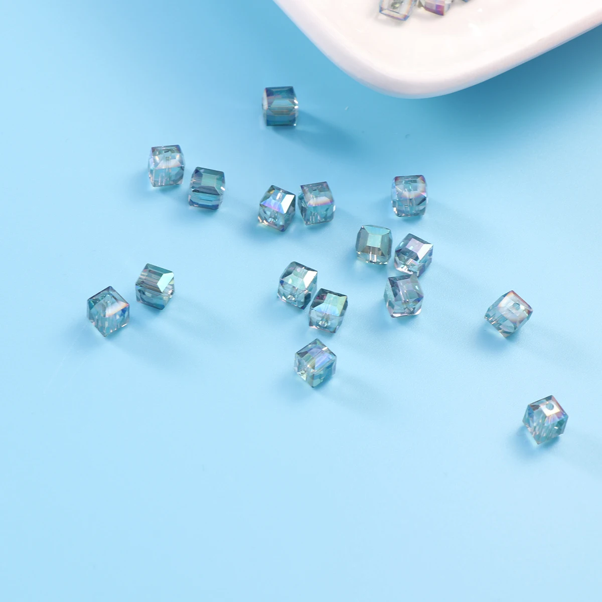 

50Pcs Crystal Bead Colorful Smooth Polished Square Beads Loose for DIY Making Necklace Bracelet Pendant Jewelry Accessories