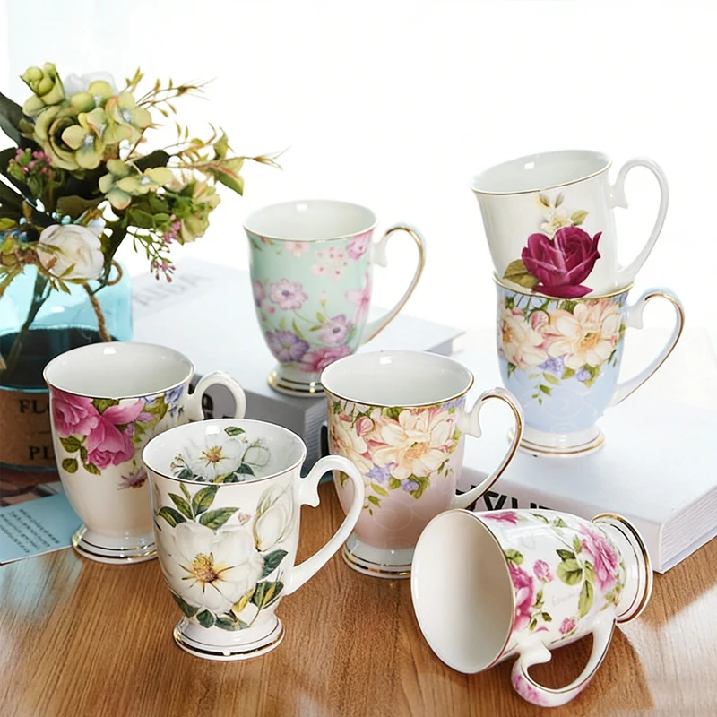 

Vintage Floral Ceramic Coffee Mug with Gold Trim, Pink Flower Design Tea Cup with Handle Exquisite Bone China Flower Mug