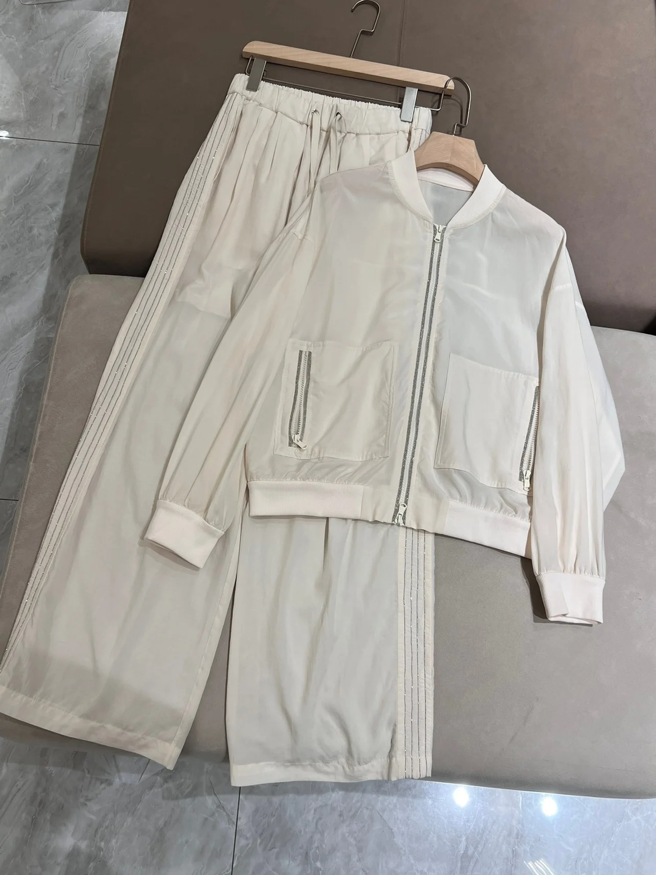 

Summer Women's Pant Suit LightThin Jacket Coat + Elasticity High Waist Drawstring Trousers Wide Leg Pants 2 Piece Set