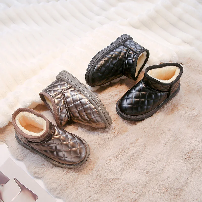 

Children Plush Snow Boots Solid Color Warm Kids Winter Boots Causal 2026 New Fashion Boys Girls Ankle Cotton Boots Soft Sole