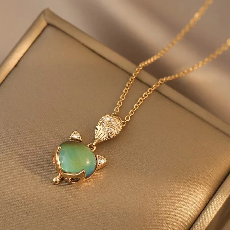 Fashion Temperature Change Color Stone Fox Pendant Necklace For WomenStainless Steel Chain Collar Gift To Mom Girls Jewelry