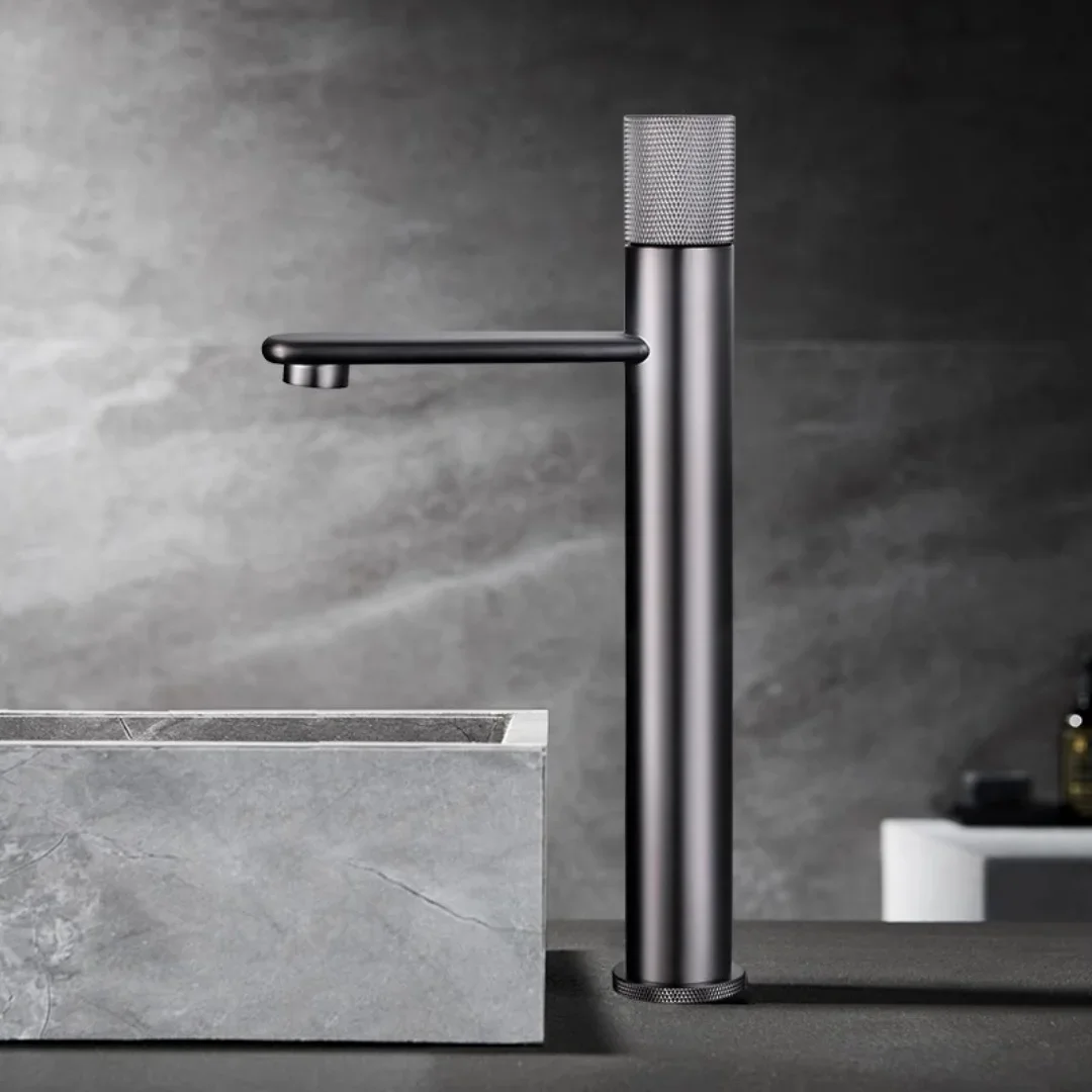 Black Basin Faucets Antique Bathroom Faucet Hot & Cold Brass Bathroom Sink Faucet Deck Mounted Lavotory Faucet  Mixer Water Tap