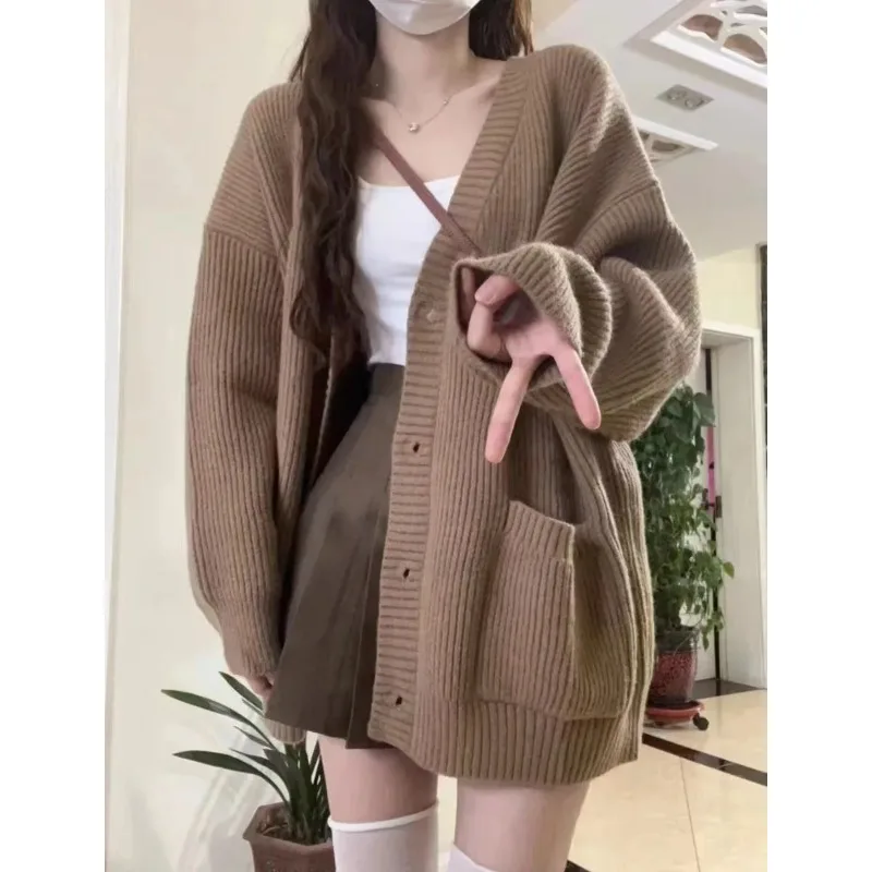 

College-style cardigan sweater for women, Korean version, loose-fitting, versatile solid color knitted cardigan