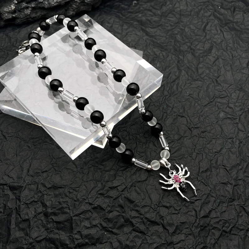 Y2K Punk Spider Pendant Acrylic Bead Necklaces for Women Gothic 2022 Hip Hop Pearl Pendant Collar Necklace Charm Party Jewelry