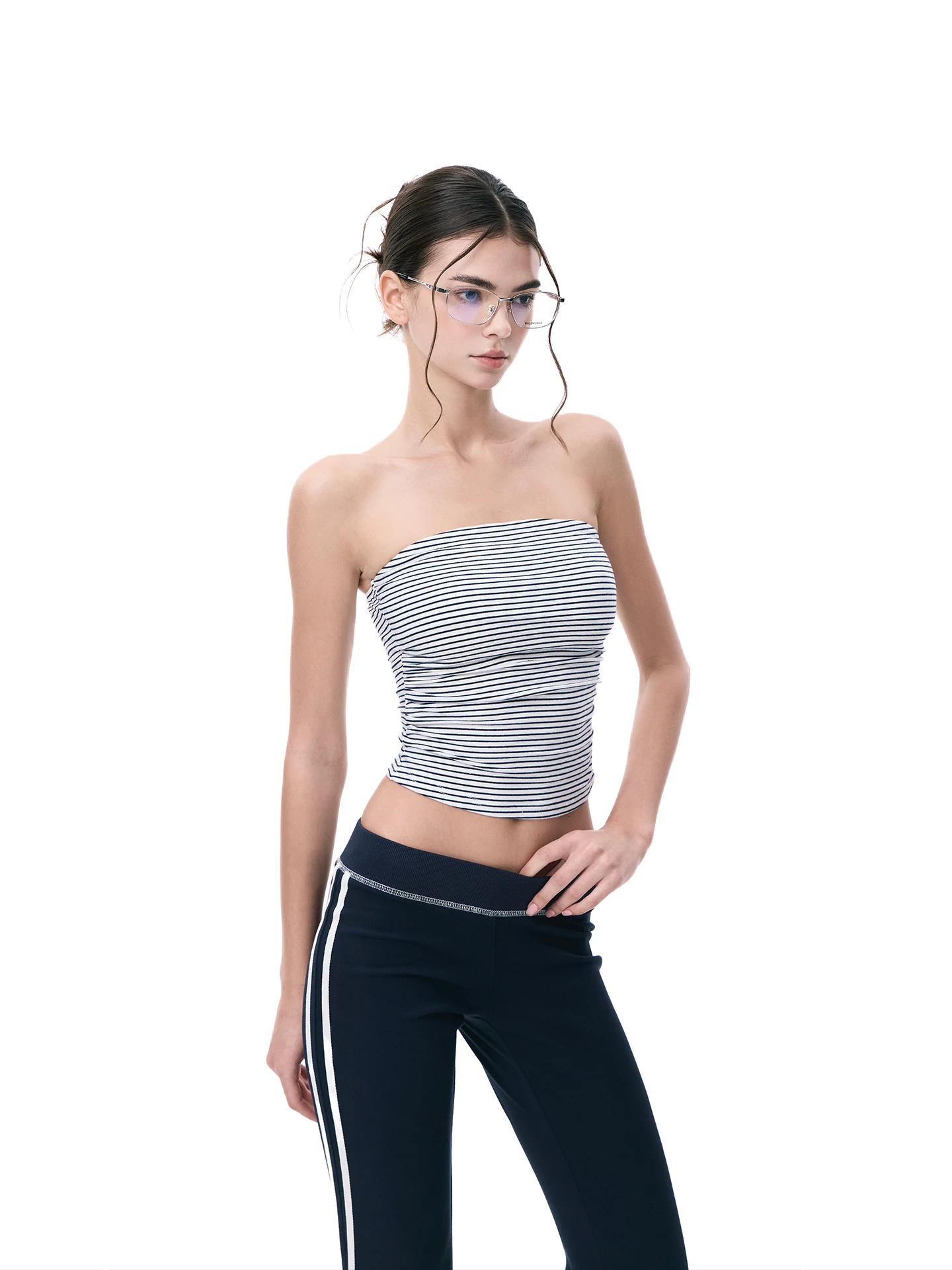 

Женский облегающий топ Jlaunt с полосками и открытыми плечами, сексуальный американский топ-майка в стиле Hot Girl, хлопковая летняя модная повседневная одежда