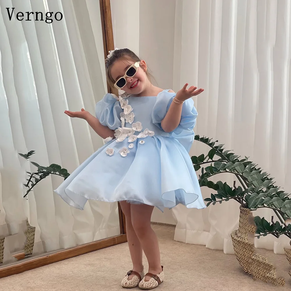 Verngo ブルーオーガンザアップリケガールフラワードレススクエアカラー半袖 A ライン誕生日パーティードレスカスタマイズ