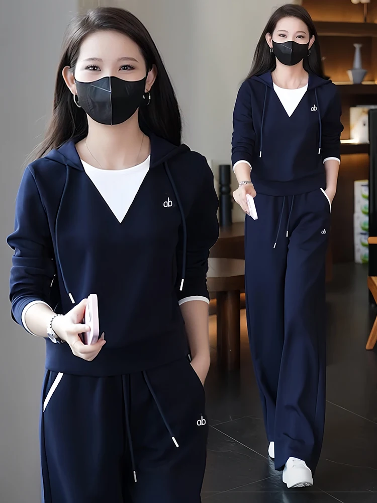 

Новинка 2025 года, лоскутный свитшот V-Ne, широкие брюки с высокой талией, комплект из двух предметов, женская модная повседневная спортивная одежда, осенняя одежда...