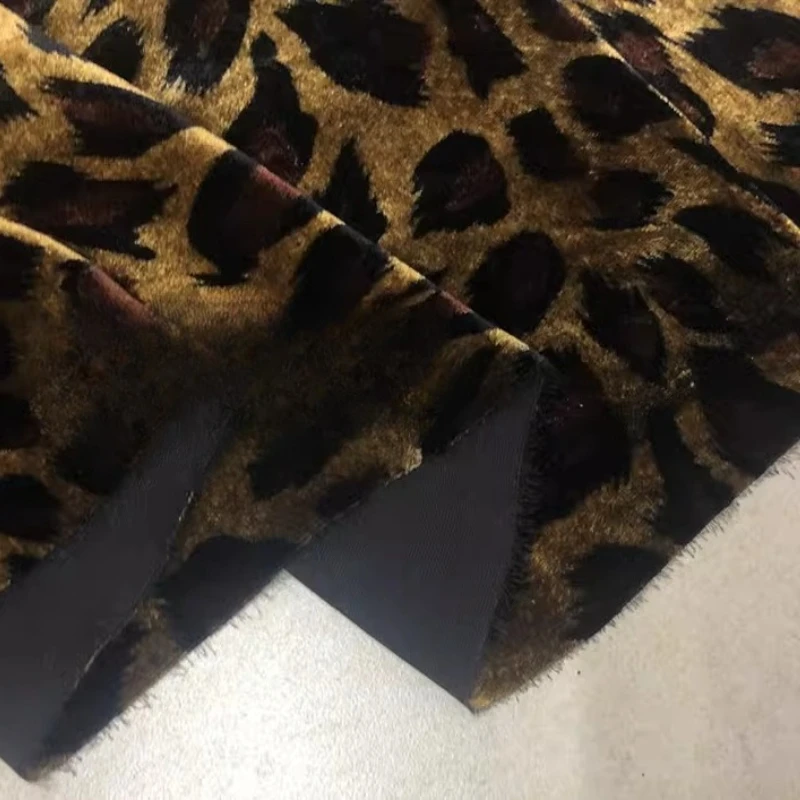 

Leopard Printed Mulberry Silk Velvet Fabric for DIY Sewing Pants Suit Dress Shirt Down Jacket Surface Clothing Fashion Cloth