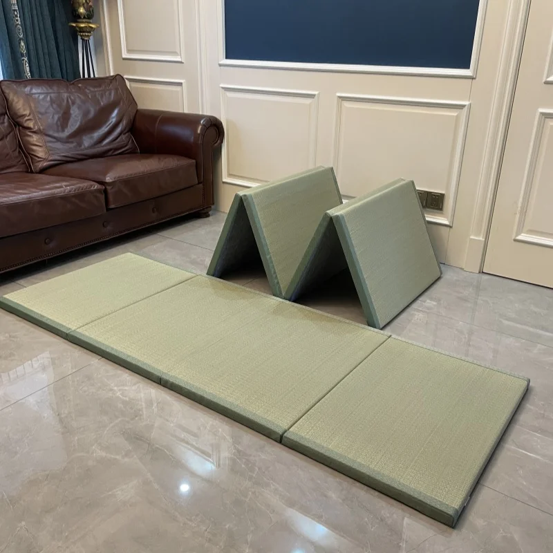 Japanese Traditional Tatami Mat Futon Mattress Firm and Comfortable Natural Rush Grass For Meditation Space Yoga Zen Room