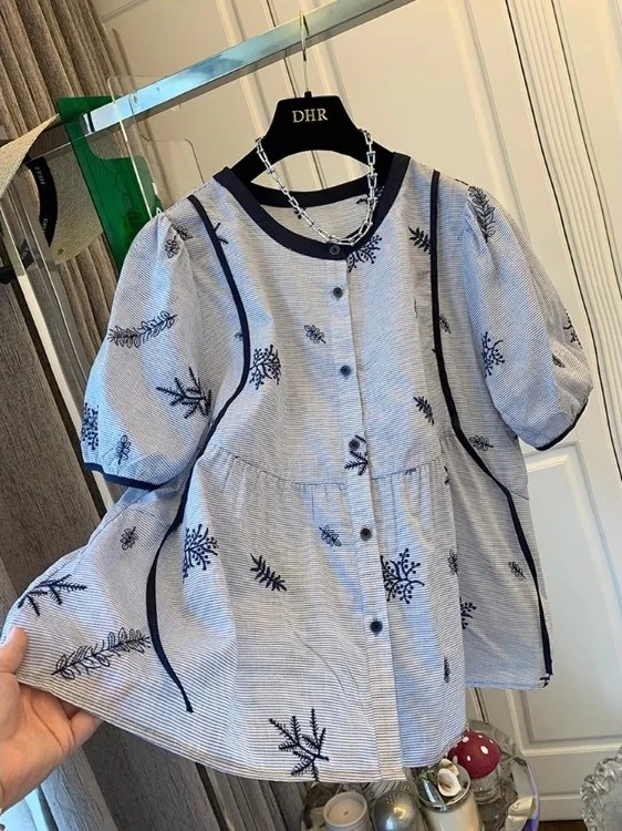 

French Style Embroidered Cotton Bubble Sleeve Short Sleeve Shirt Women's Summer Anti-Aging Doll Shirt Top round Neck Commute