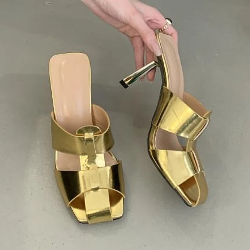 

Плетеные брендовые тапочки на тонком каблуке, женские летние новые шлепанцы, женские элегантные туфли на высоком каблуке для вечеринок, золотые сексуальные сандалии, женские туфли-лодочки