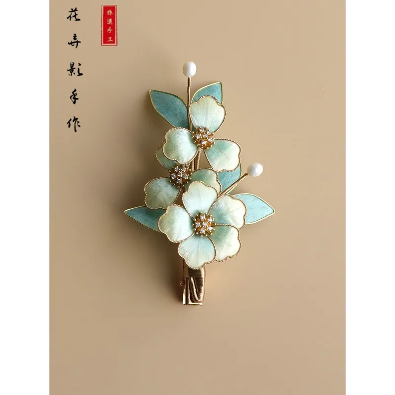 Intangible Cultural Heritage Handmade Silk Edelweiss Hairpin Female New Chinese Style Small Fresh Edge Clip Antique Head Flower