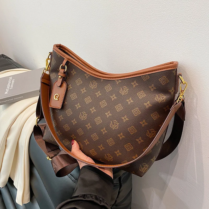 Retro Pattern Hobo Tote Bag for Women, Classic Monogram Crossbody Shoulder Purse with Gold G Tag Pendant, Lightweight Daily Hand