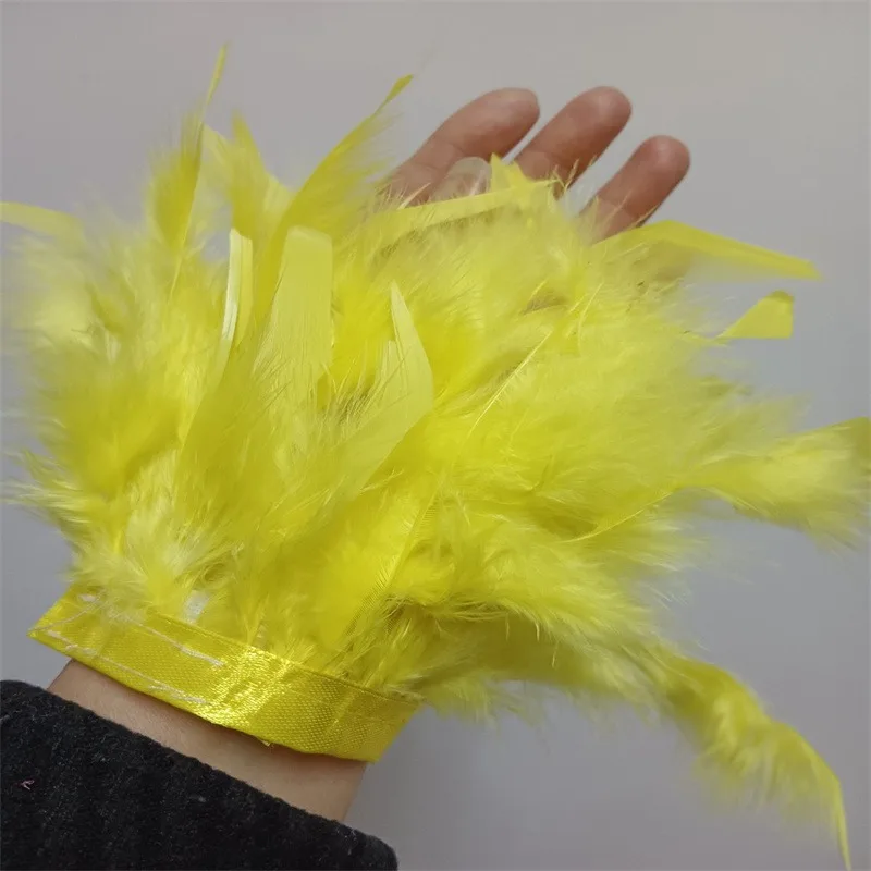 1pcs Ostrich Feather Cuff Wrist Sleeve Women Fur Ostrich Feather Cuffs Feather Cuff Snap Bracelet Clap On Satin Shirts