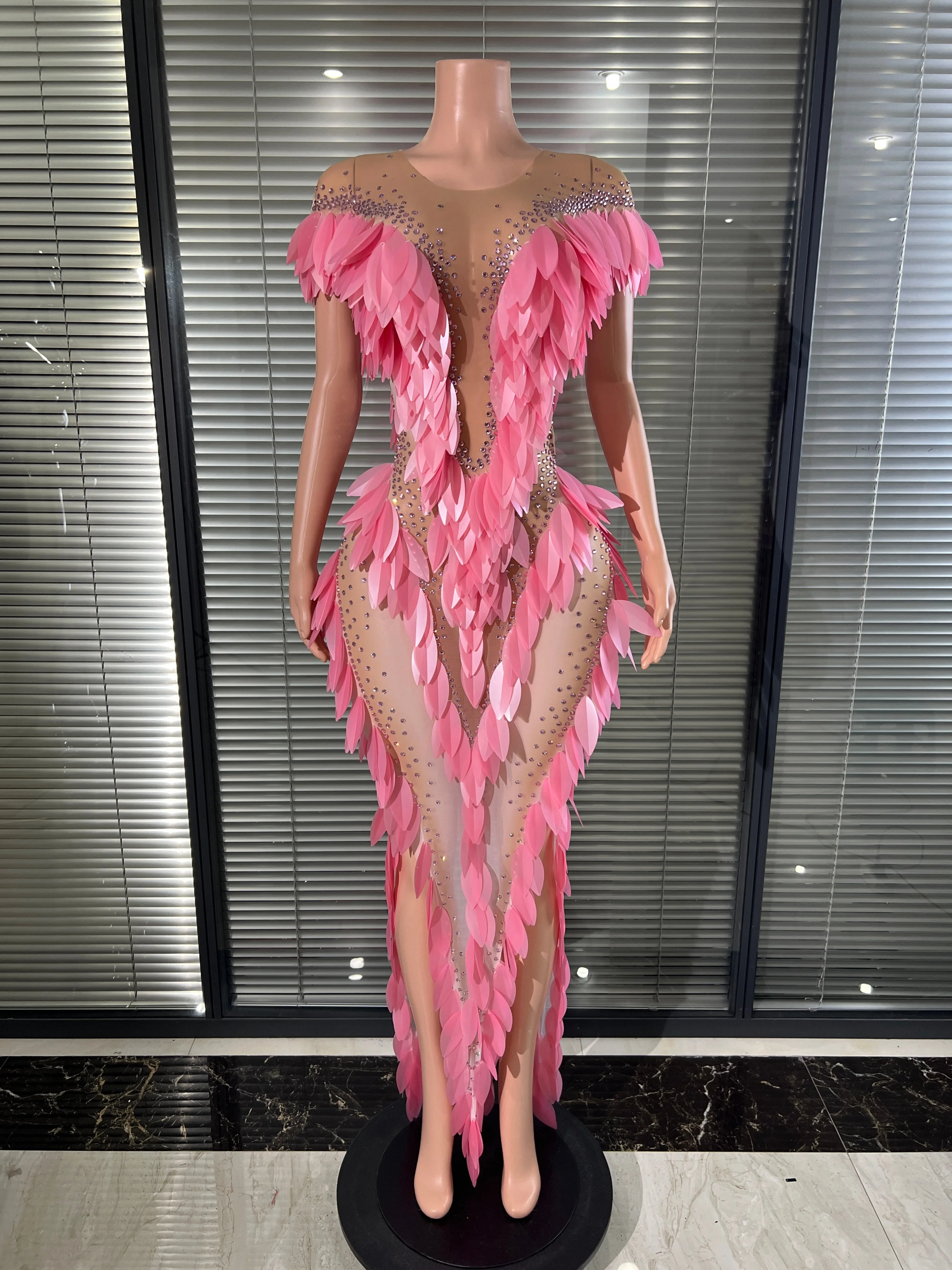 Sexy Rhinestone Mesh Long Dress WithLeaf Appliques Ladies See Through EveningDress Singer Outfit For Prom Bar StagePerformance