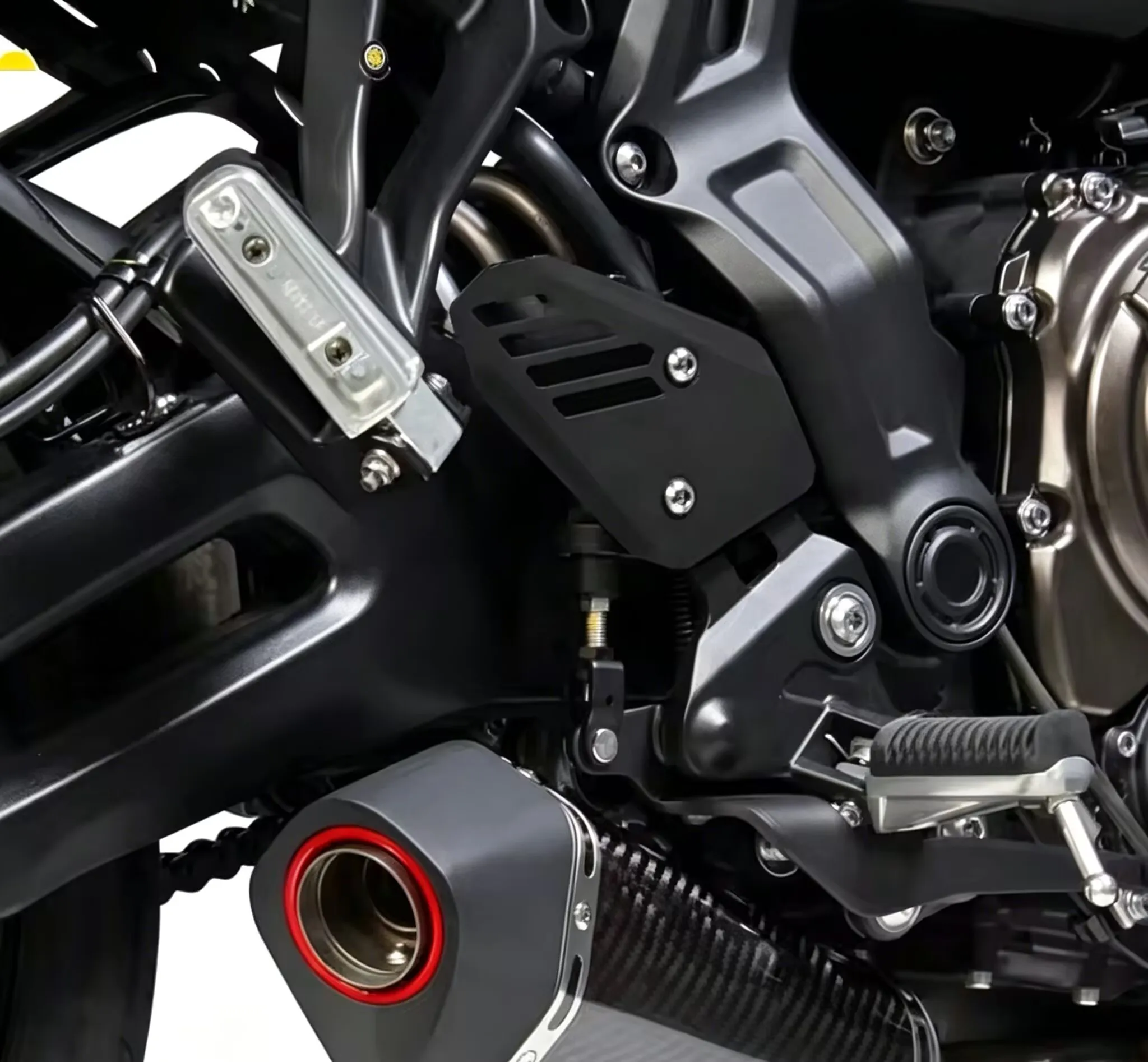 

Motorcycle Heel Protective Cover Guard Accessories For YAMAHA MT-07 MT07 MT 07 FZ-07 XSR700 2014-2019 2021 2022 2023 2024 2025