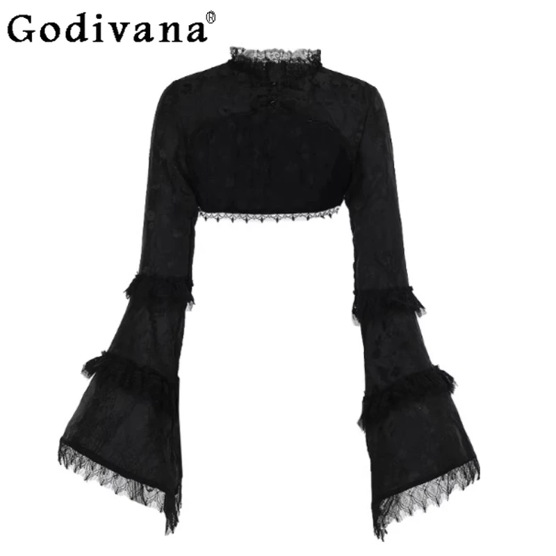 

Retro Lace Splicing Jacquard Temperament Witch Blouse Elegant Women Long Flare Sleeves Fashion Versatile Age-reducing Short Top