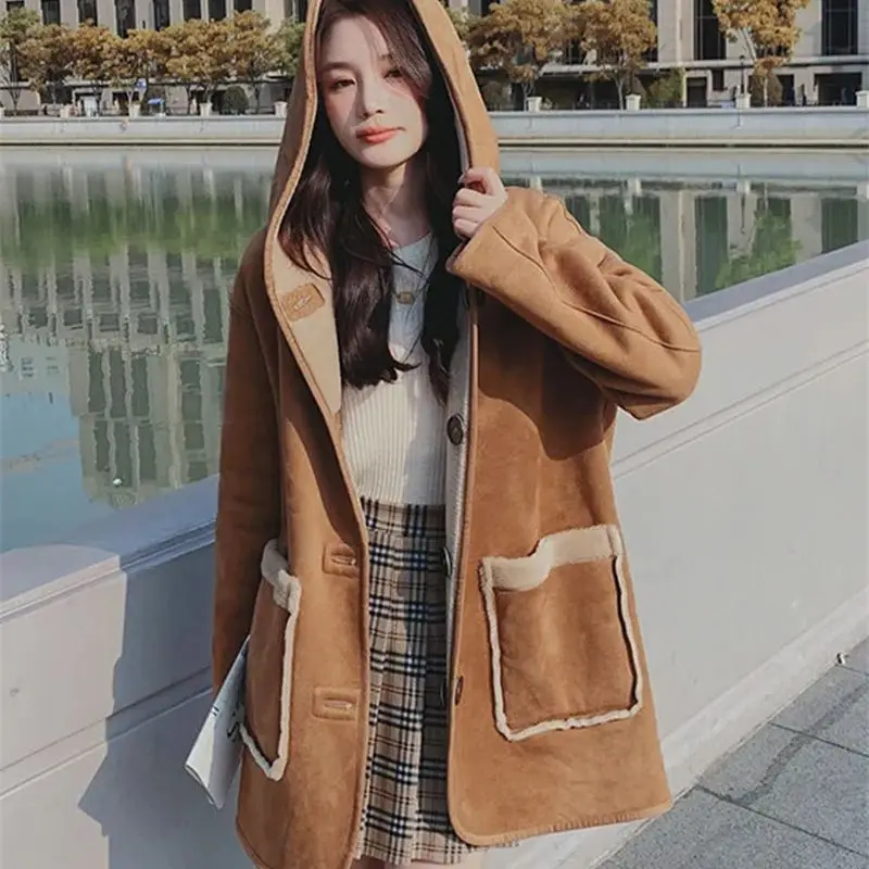 Design Sense Two Sides Wear Fur in one Lamb Wool Coat Female Winter 2023 Plus Velvet Thickened Small Man Cotton Suit Solid Color