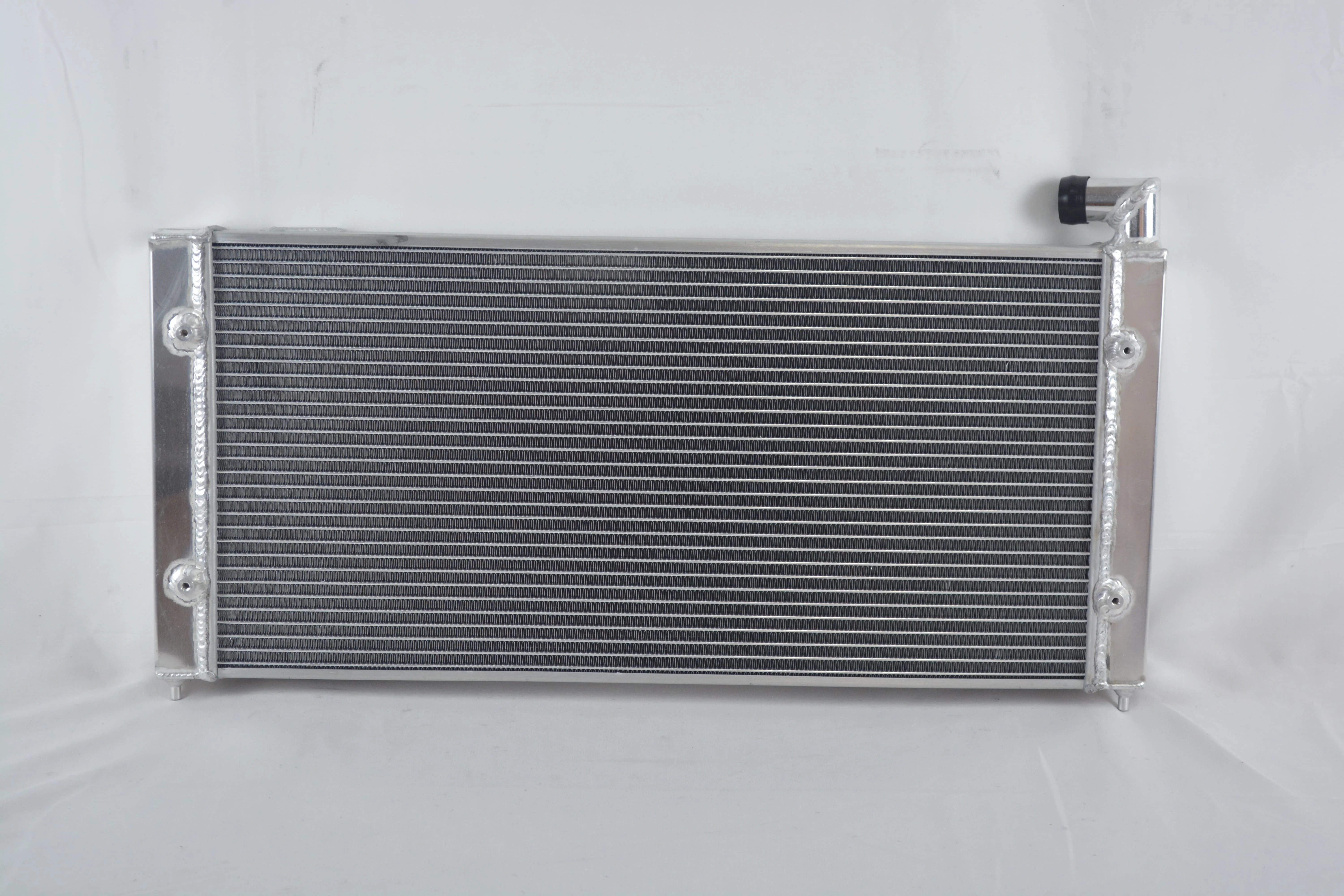 Aluminum Radiator for 1983-1992 Volkswagen Golf MKII 19E G60 1.8L Manual transmission